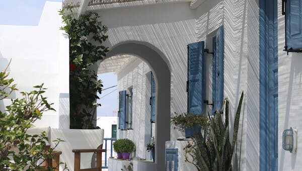 Summer Home Décor Ideas for a Breezy Vibe