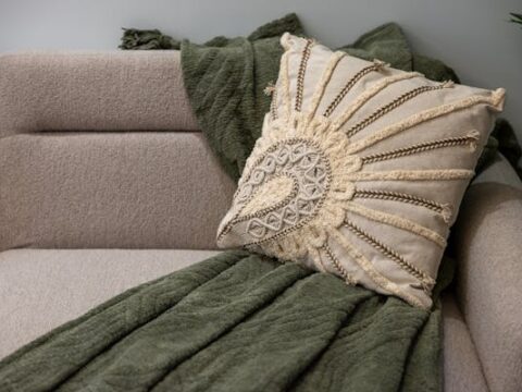 Throw Pillow Styling Tips That Instantly Upgrade Your Sofa