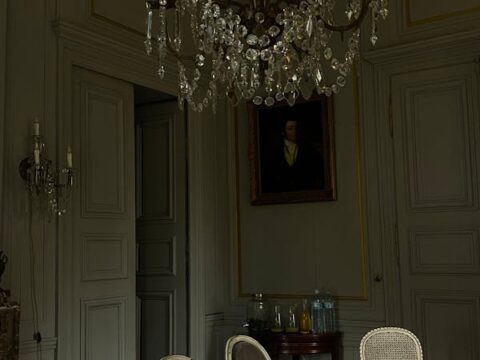The Ultimate Guide to Setting a Formal Dining Table