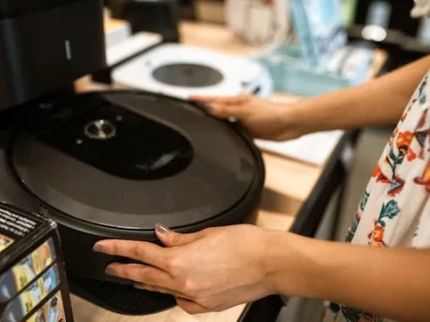 Best Robot Vacuums for Busy People