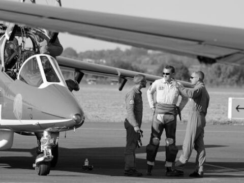 Military Aircraft Avionics: What Pilots See