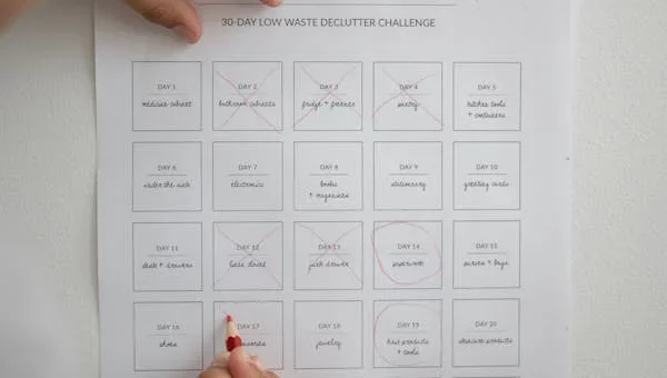 30-Day Declutter Challenge (Free Printable)