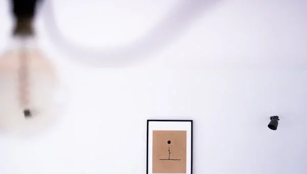 Minimalist Home Décor Ideas for Clean & Calm Spaces