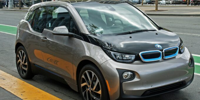 Smart is Back: The Return of the Teeny Electric City Car