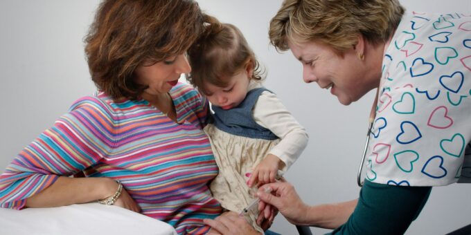 Florida's Decision on School Vaccine Requirements: An Analysis of Healthwatch and Surgeon General's Remarks