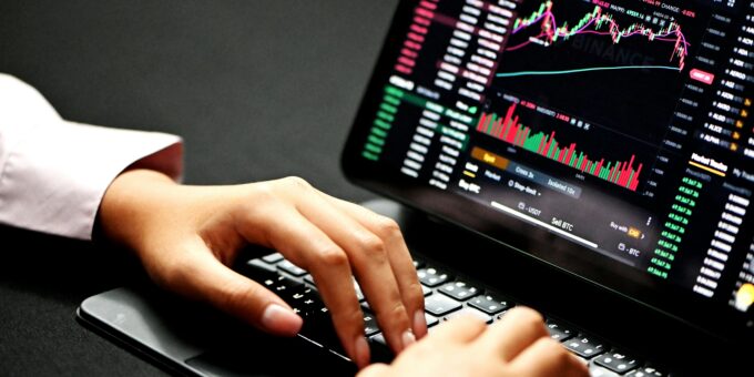 Stock Market Today: A Snapshot of Current Trends and Insights